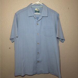 Tommy Bahama Light Blue Casual Button Down Shirt